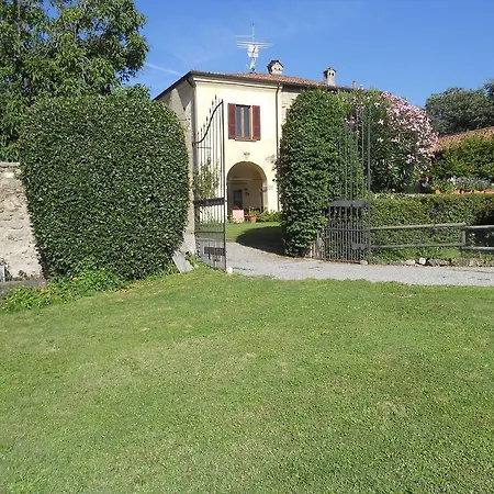 Casa Orlando-zingales Bornato Di Franciacorta Bed and breakfast *